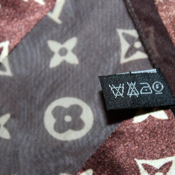 Vintage LV 100% Silk Scarf 38”x38” Large Made in France - Picture 7 of 13